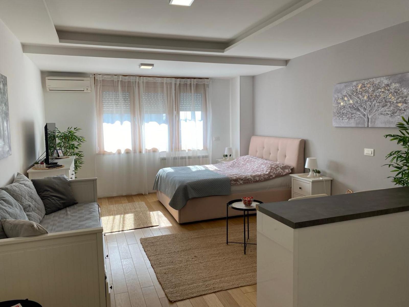 Manhattan A Blok Apartment